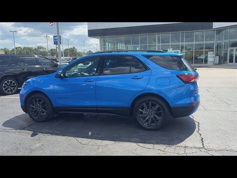 Certified 2024 Chevrolet Equinox RS w/ RS Leather Package AWD/4WD image 6