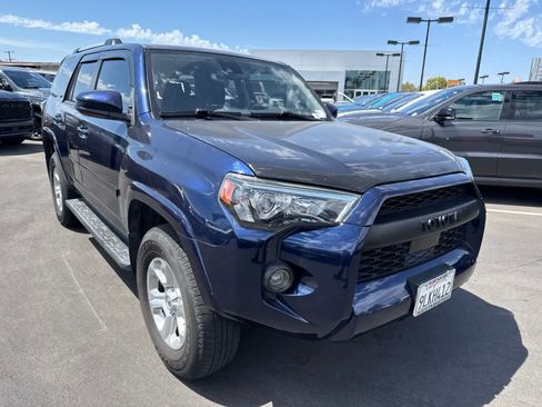 Used 2020 Toyota 4Runner SR5 w/ Wilderness Package AWD/4WD image 8