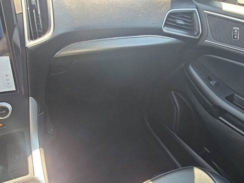 Used 2022 Ford Edge SEL AWD/4WD image 20