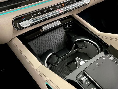 Certified 2023 Mercedes-Benz GLS 450 4MATIC image 16