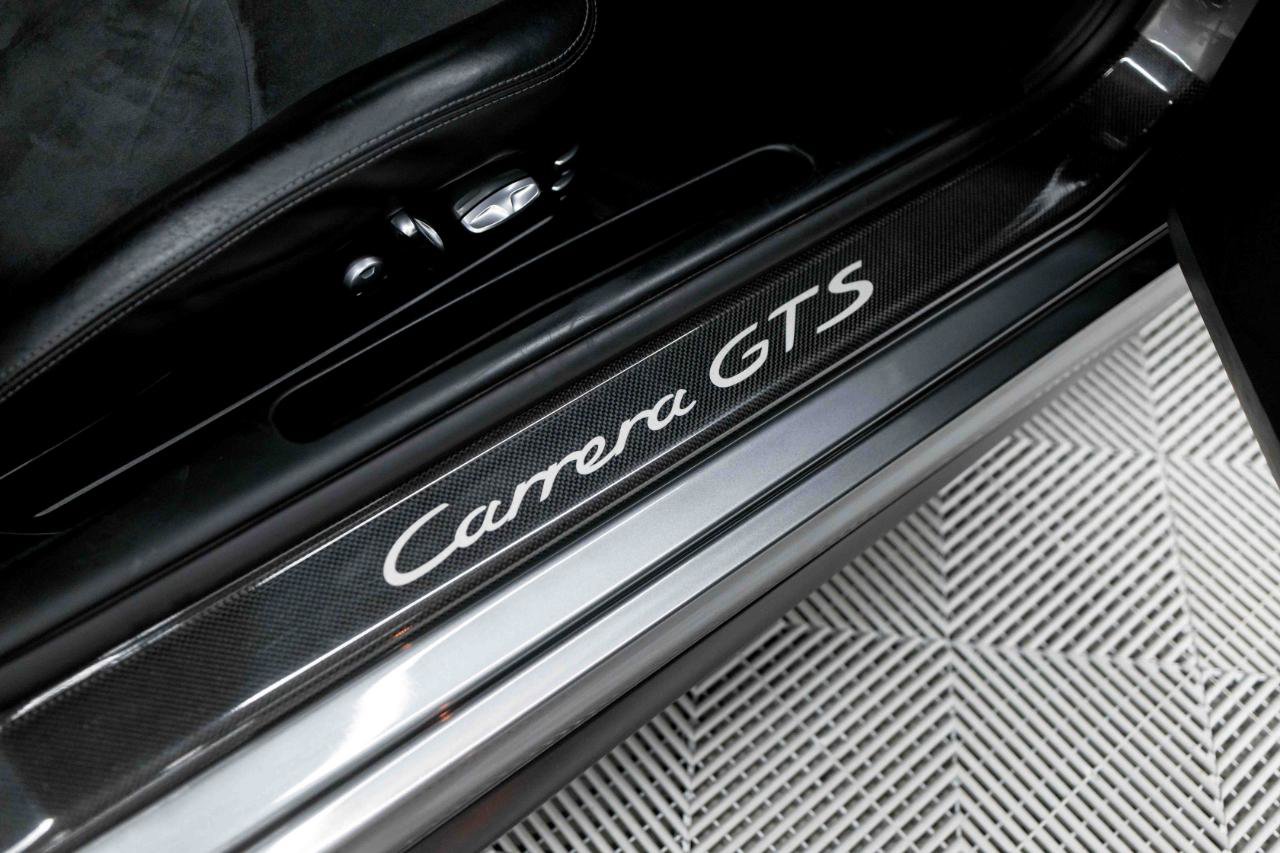 Used 2011 Porsche 911 Carrera GTS RWD image 57