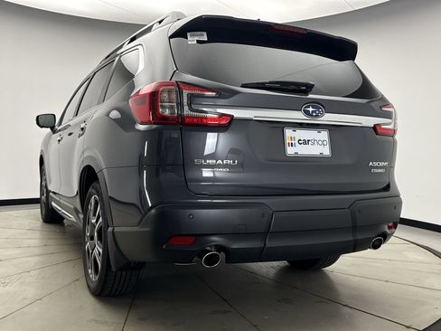 Used 2023 Subaru Ascent Touring AWD/4WD image 3