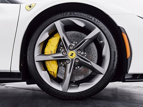 Used 2022 Ferrari SF90 Spider AWD/4WD image 38