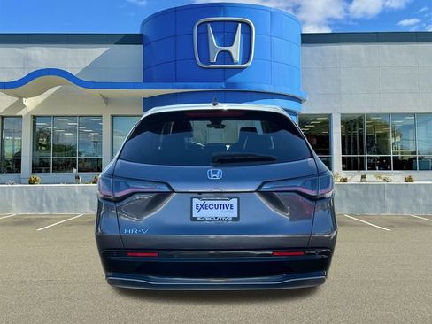 Used 2025 Honda HR-V EX-L image 3
