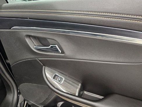 Used 2019 Chevrolet Impala Premier w/ Premier Confidence Package FWD image 31