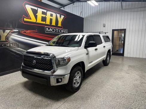 Used 2021 Toyota Tundra SR5 RWD image 1