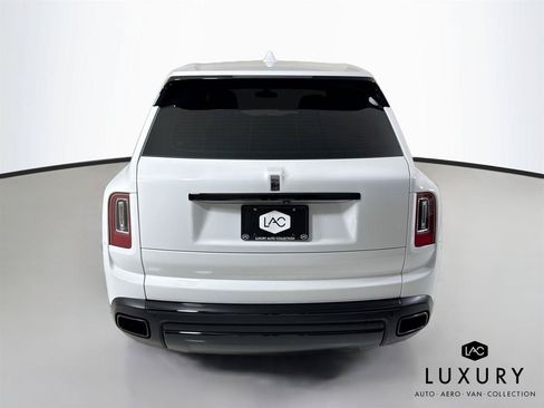 Used 2021 Rolls-Royce Cullinan AWD/4WD image 7
