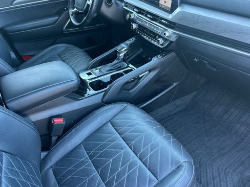 Certified 2024 Kia Telluride EX X-Line AWD/4WD image 21