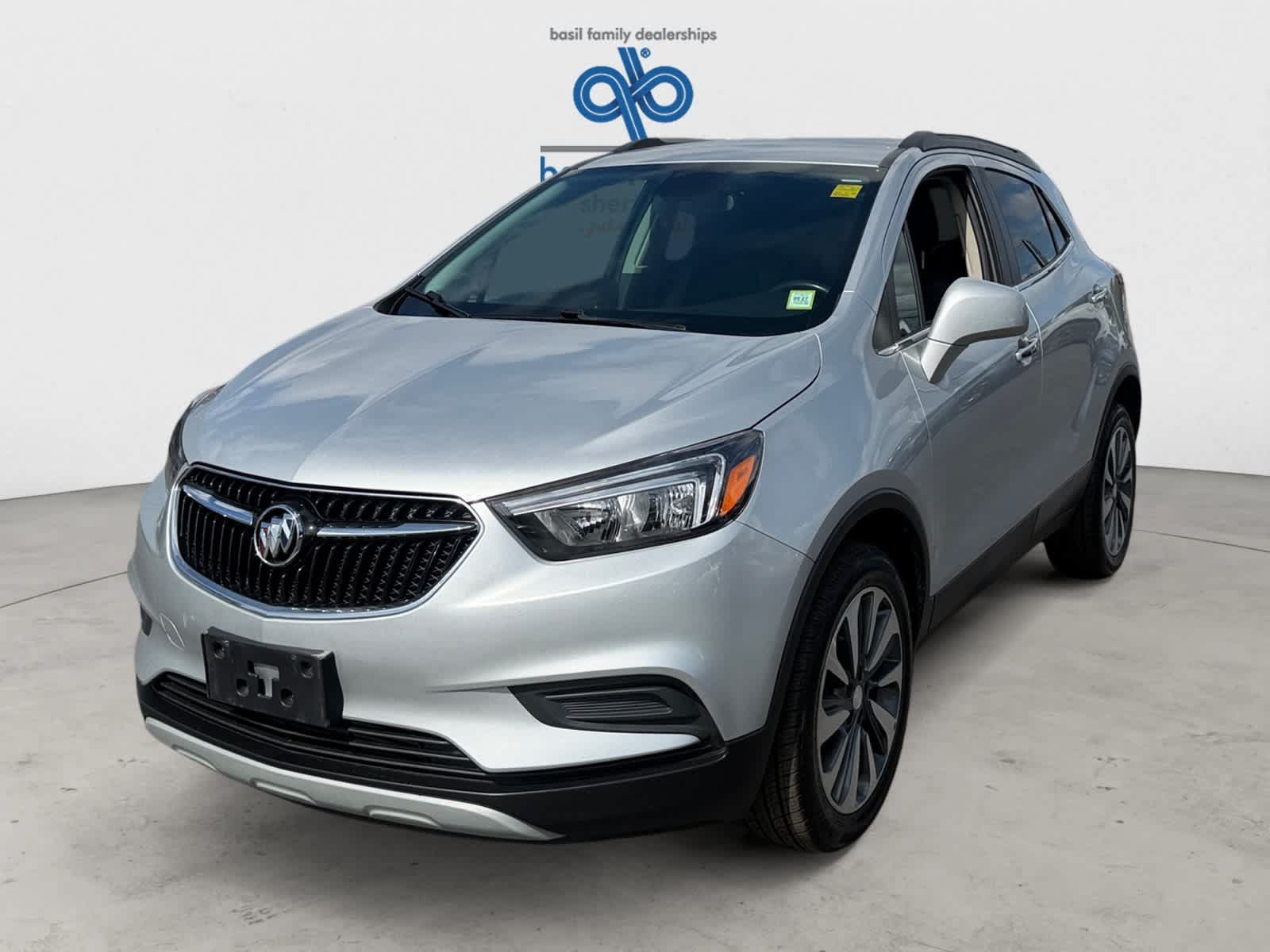 Used 2022 Buick Encore Preferred w/ Safety Package AWD/4WD image 2