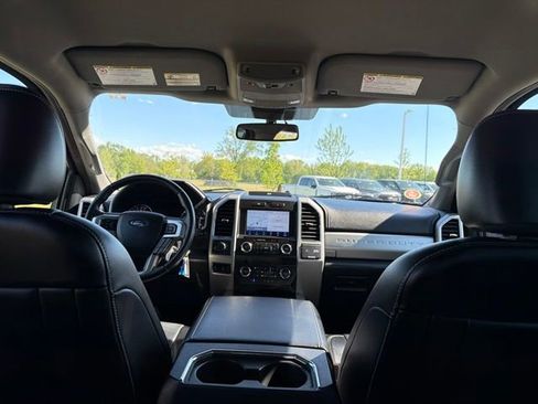 Used 2021 Ford F350 Lariat w/ Lariat Value Package AWD/4WD image 18