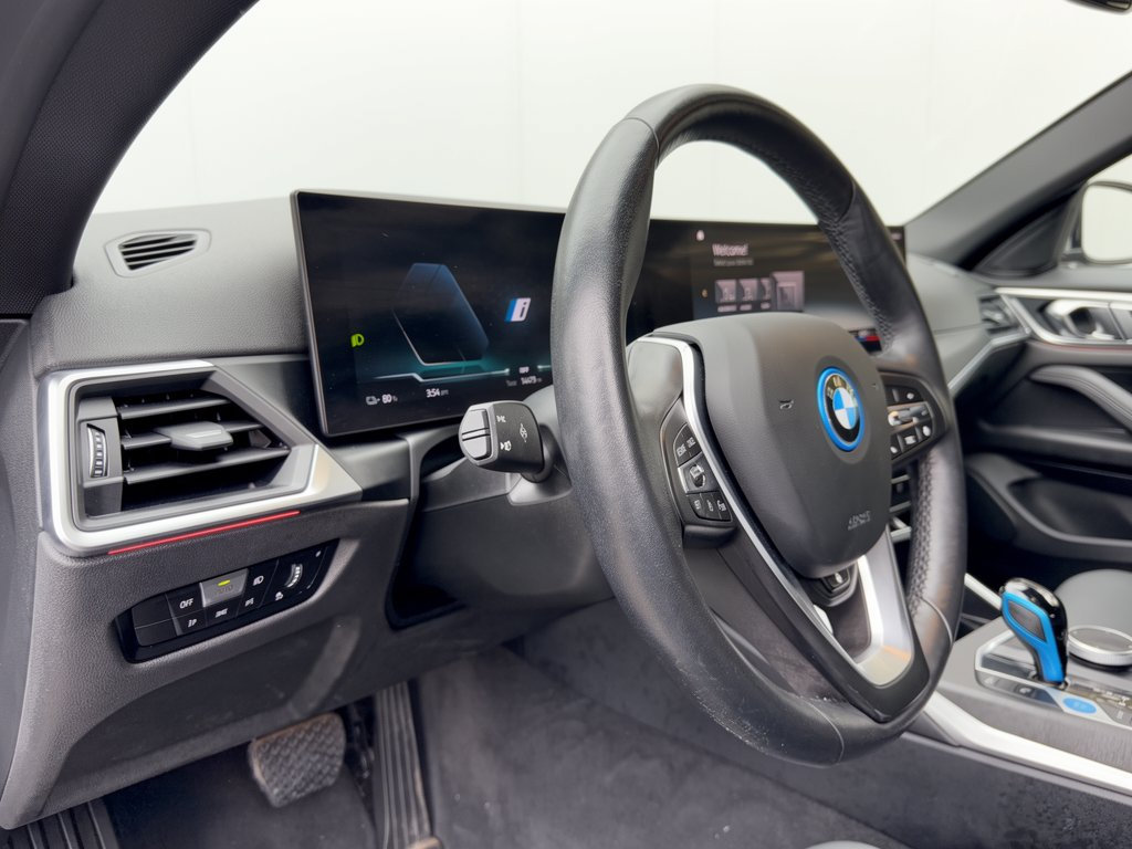 Used 2023 BMW i4 eDrive40 w/ Premium Package RWD image 4