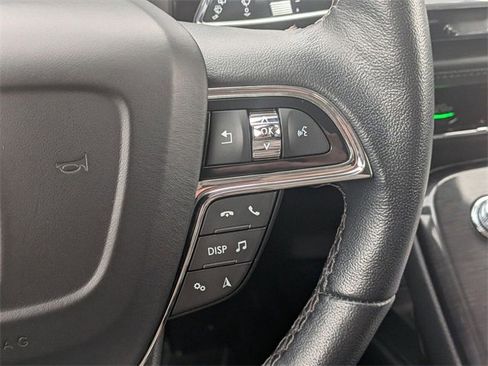 Used 2023 Lincoln Nautilus AWD image 20