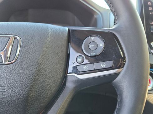 Used 2024 Honda Odyssey Elite image 35