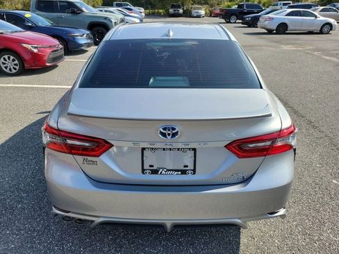 Used 2024 Toyota Camry XSE image 11