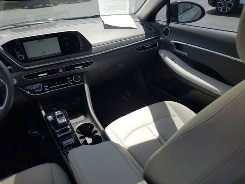 Certified 2023 Hyundai Sonata SEL w/ Convenience Package FWD image 24