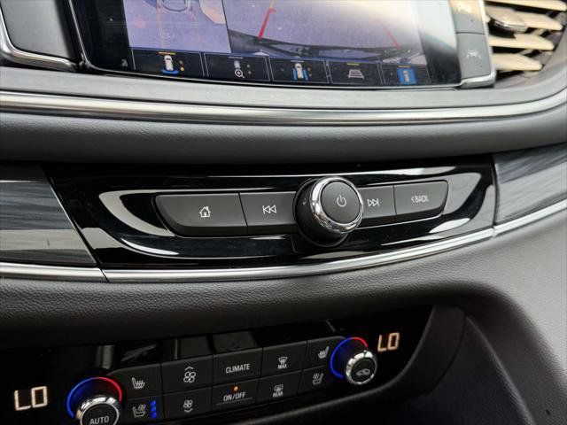 Used 2024 Buick Enclave Premium w/ Experience Buick Package AWD/4WD image 33