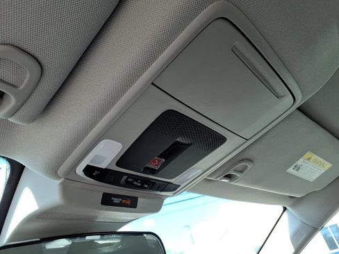 Used 2023 Honda Accord LX image 14