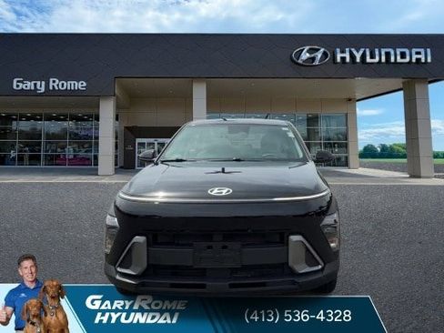 Certified 2024 Hyundai Kona SE AWD/4WD image 3