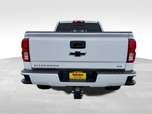 Used 2017 Chevrolet Silverado 1500 LTZ Z71 w/ LTZ Plus Package image 9