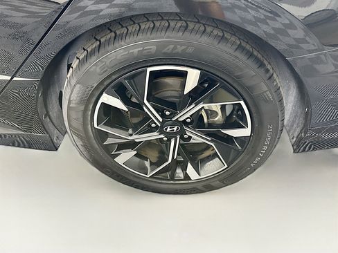 Used 2025 Hyundai Sonata SEL image 11