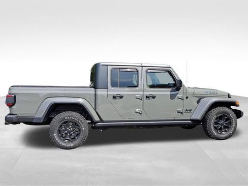 Used 2021 Jeep Gladiator Sport AWD/4WD image 7