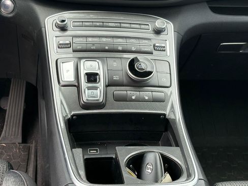 Used 2023 Hyundai Santa Fe SEL FWD image 22