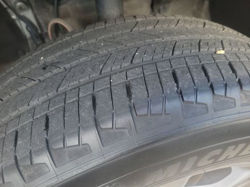 Certified 2025 Toyota RAV4 XLE image 30