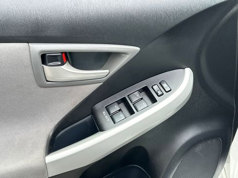 Used 2012 Toyota Prius Three FWD image 15