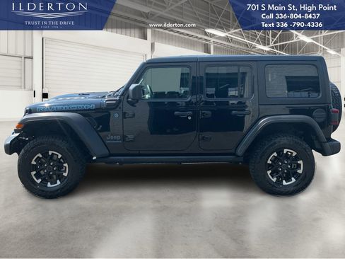 Used 2024 Jeep Wrangler Unlimited Rubicon 4xe image 9