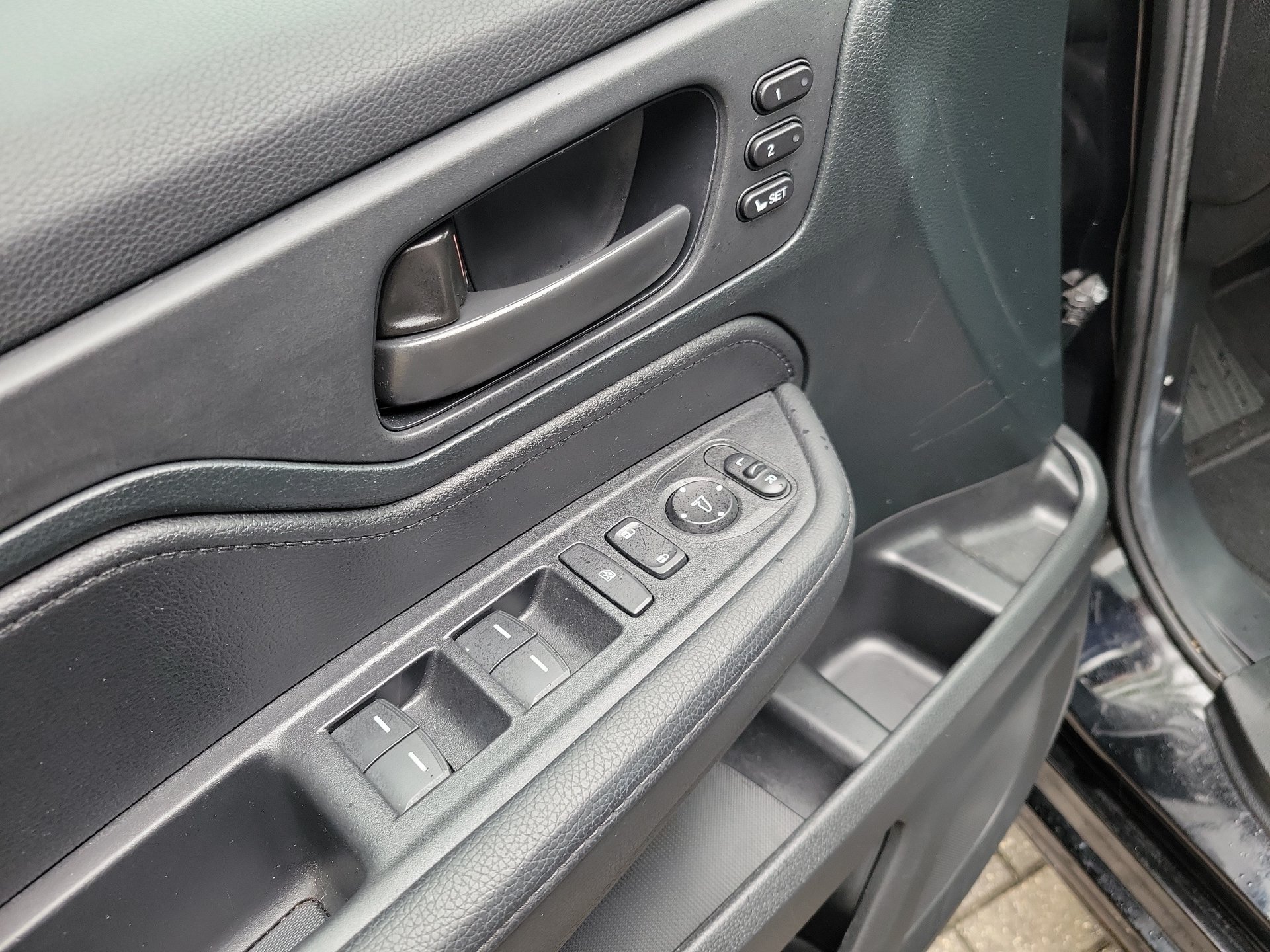 Used 2024 Honda Odyssey Sport image 25