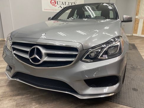 Used 2014 Mercedes-Benz E 350 Sedan image 3