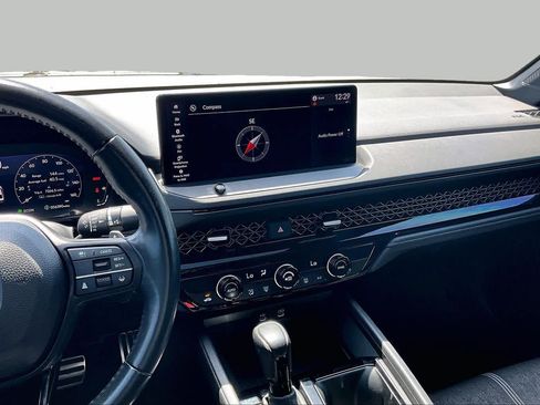 Used 2023 Honda Accord Sport image 13