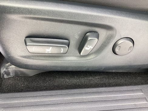 Used 2024 Toyota 4Runner SR5 Premium image 15