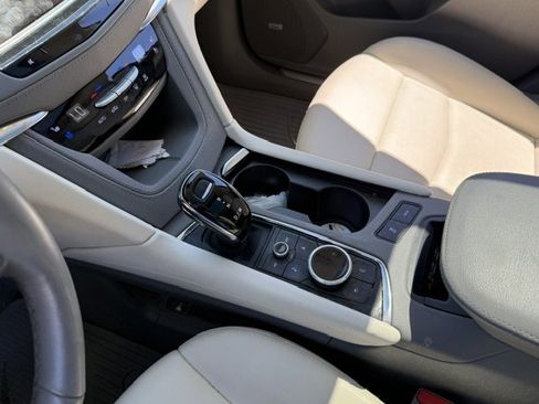 Used 2023 Cadillac XT5 Premium Luxury w/ Technology Package image 15