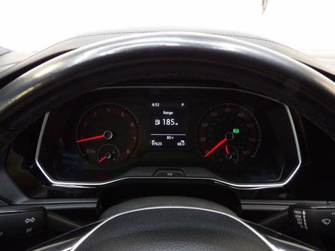 Used 2019 Volkswagen Jetta R-Line FWD image 15