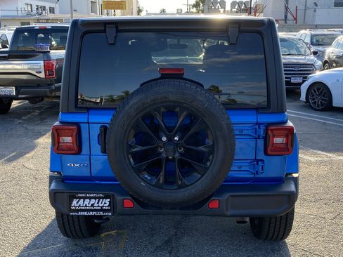 Used 2021 Jeep Wrangler Unlimited Sahara image 10