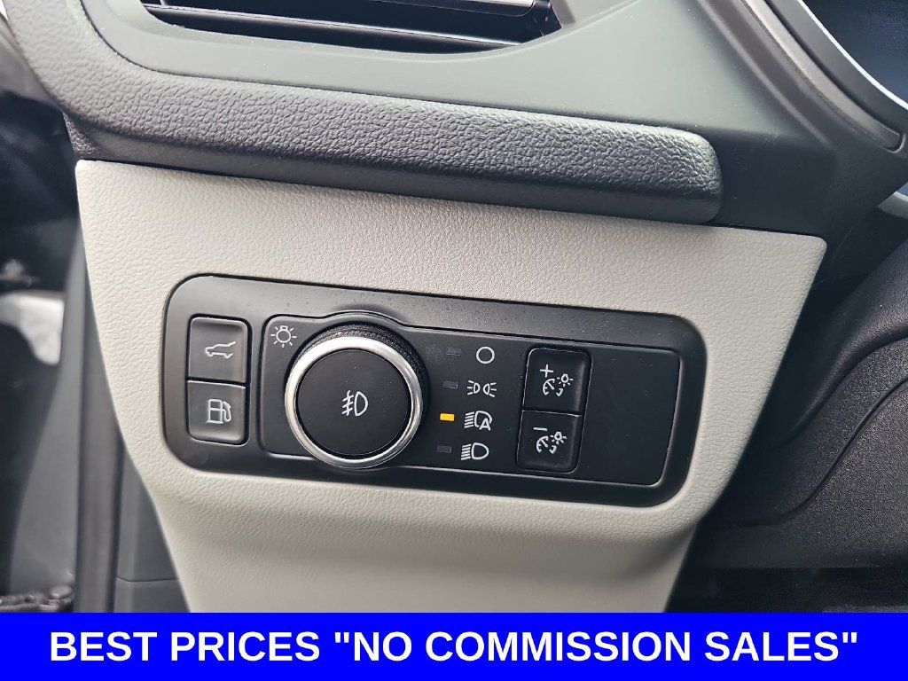 Used 2025 Ford Escape SE FWD image 27