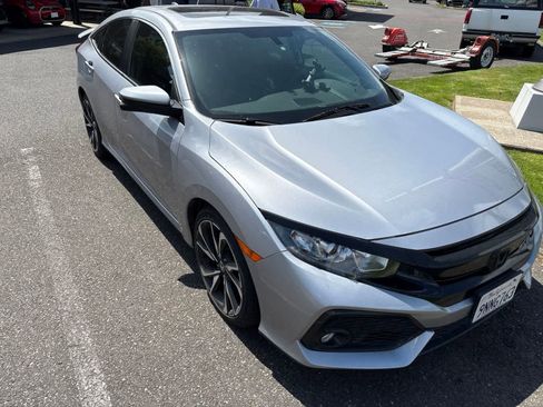 Used 2018 Honda Civic Si image 4