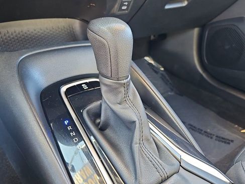Used 2023 Toyota Corolla LE image 19