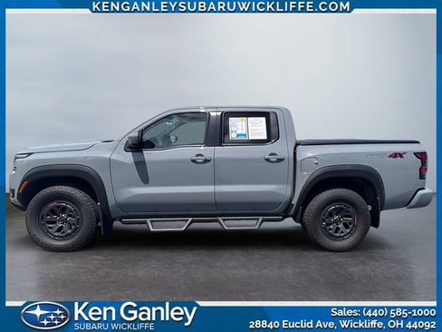 Used 2025 Nissan Frontier PRO-4X AWD/4WD image 2