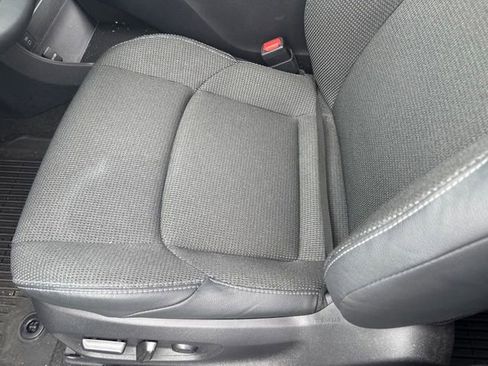 Used 2025 Toyota bZ4X FWD image 15