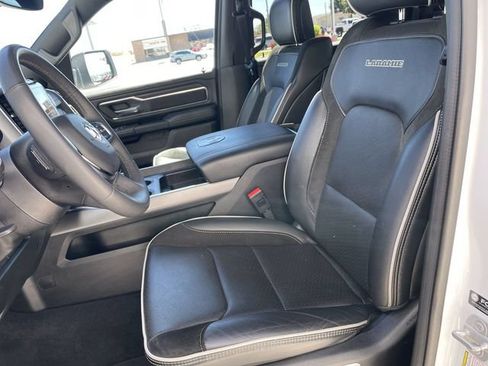 Used 2025 RAM 1500 Laramie w/ Sport Appearance Package AWD/4WD image 11