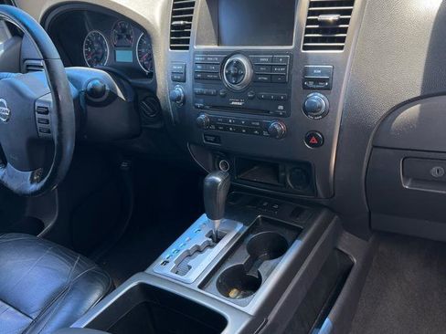 Used 2009 Nissan Armada SE w/ Premium Pkg RWD image 12