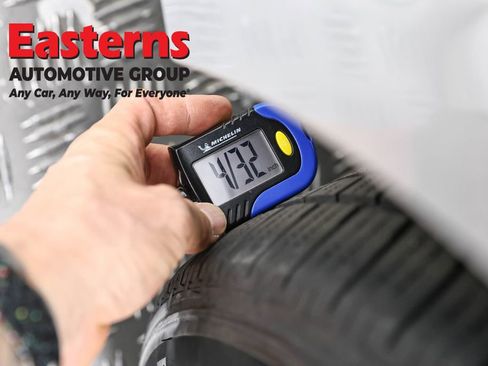 Used 2023 Toyota Corolla LE FWD image 29