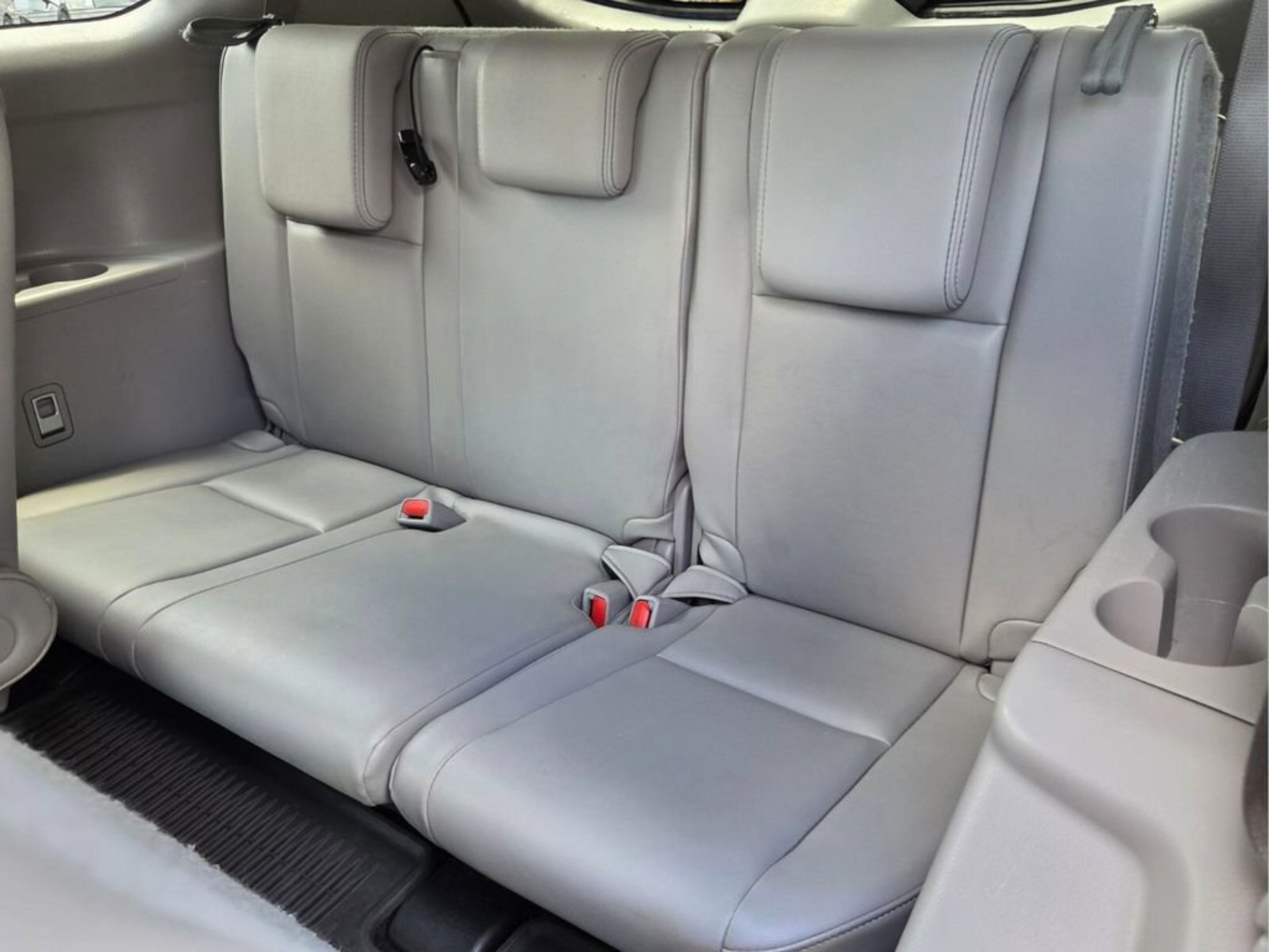 Used 2016 Toyota Highlander Limited AWD/4WD image 12