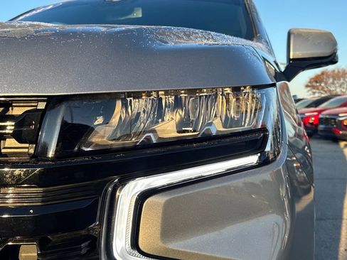 Used 2024 Chevrolet Tahoe Z71 w/ Z71 Off-Road Package image 5