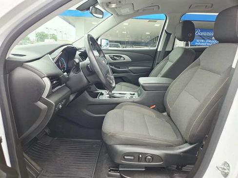 Used 2020 Chevrolet Traverse LT FWD image 8