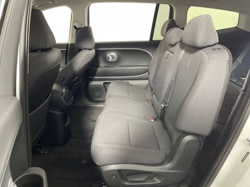 New 2026 Hyundai Ioniq 9 SE image 13