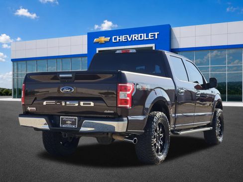 Used 2018 Ford F150 XLT w/ Equipment Group 301A Mid AWD/4WD image 5