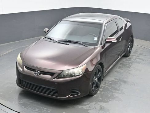Used 2012 Scion tC FWD image 32
